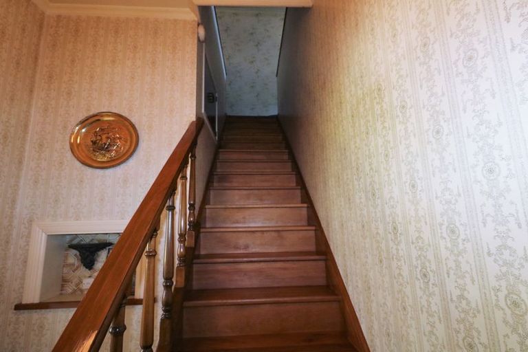 Photo of property in 6 Clifton Avenue, Carterton, 5713