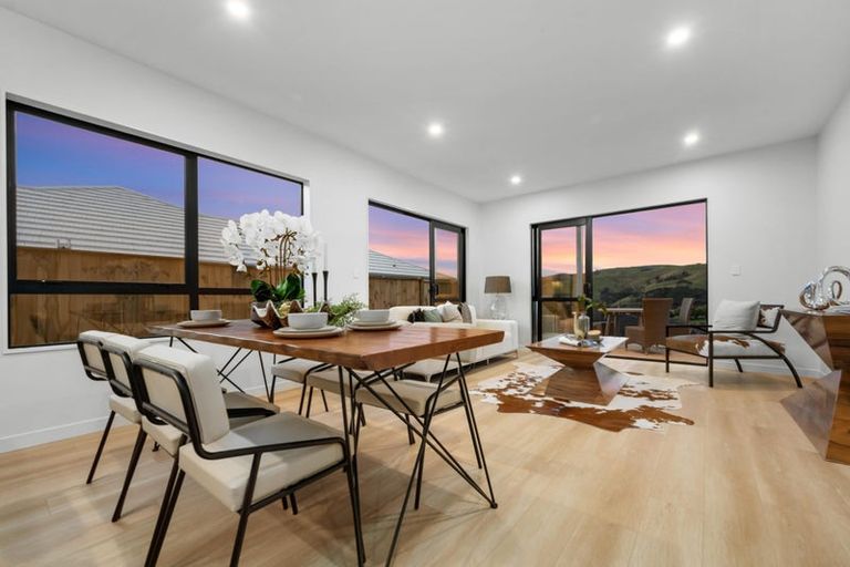 Photo of property in 7 Awa Avenue, Helensville, 0800