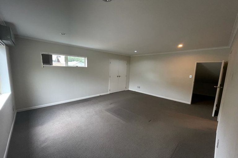 Photo of property in 25 Terrasini Drive, Flat Bush, Auckland, 2019