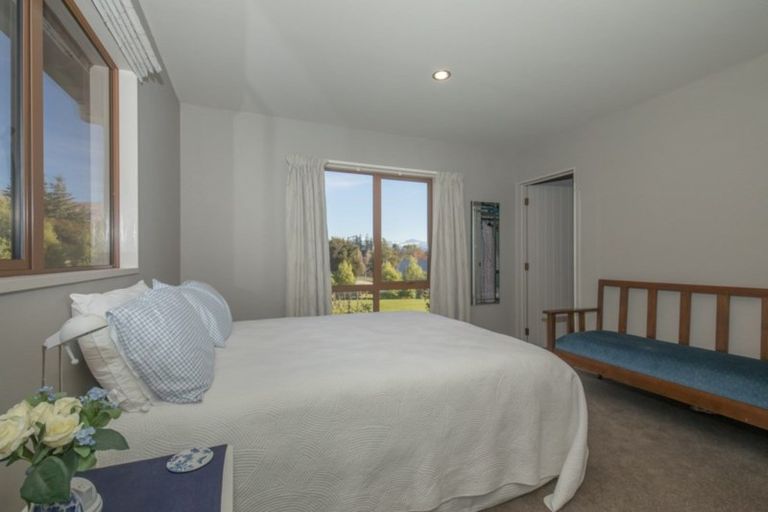 Photo of property in 545 Aubrey Road, Wanaka, 9305