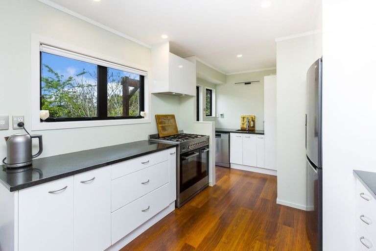 Photo of property in 107 Avro Road, Blue Mountains, Upper Hutt, 5371