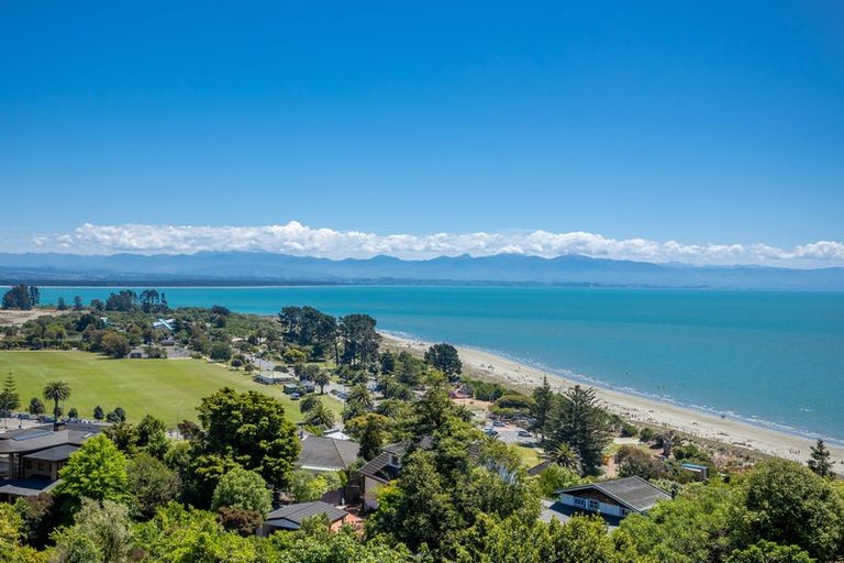 Photo of property in 46 Bisley Avenue, Moana, Nelson, 7011