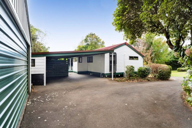 Photo of property in 65 Veale Road, Ridgewood, New Plymouth, 4371