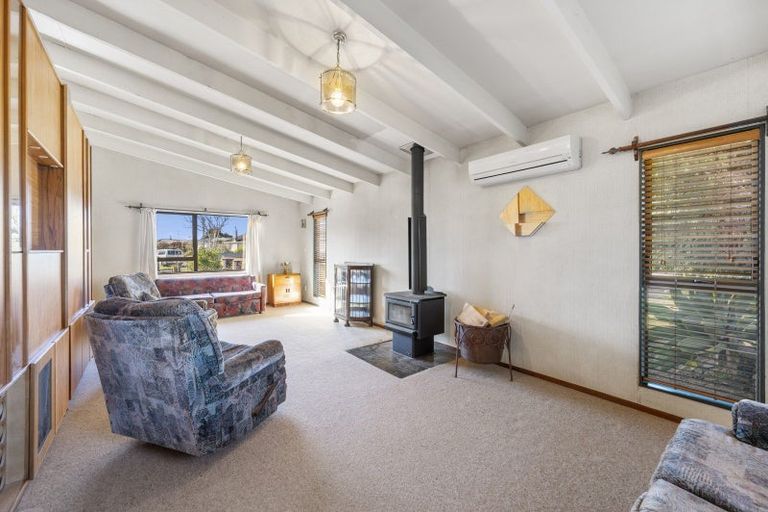 Photo of property in 84 Masefield Avenue, Maraenui, Napier, 4110