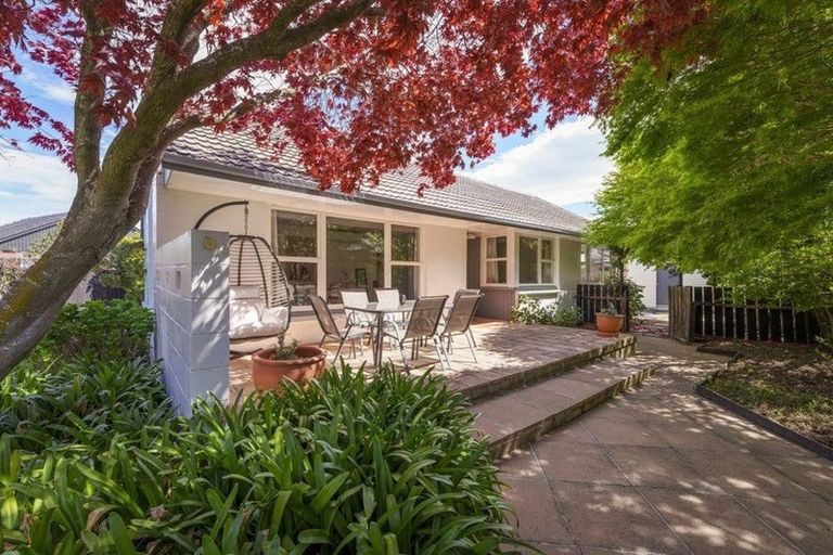 Photo of property in 100 Teesdale Street, Burnside, Christchurch, 8053