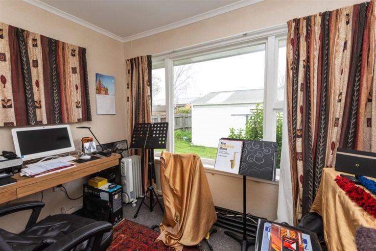 Photo of property in 1/44 Division Street, Riccarton, Christchurch, 8041