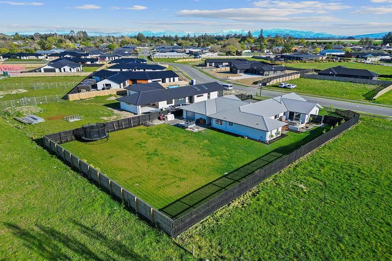 Photo of property in 31 Suffolk Drive, Kirwee, 7571