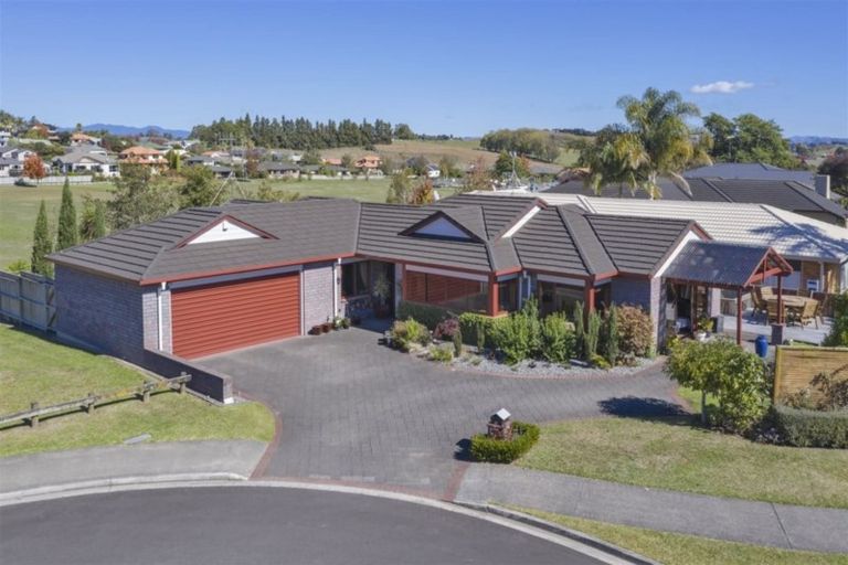 Photo of property in 12 Parkview Avenue, Western Heights, Hamilton, 3200