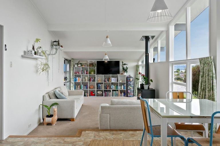 Photo of property in 47 Hyde Avenue, Richmond Heights, Taupo, 3330