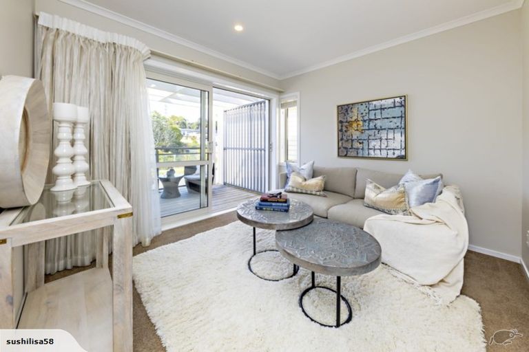 Photo of property in 58 Arrowsmith Drive, Flat Bush, Auckland, 2019
