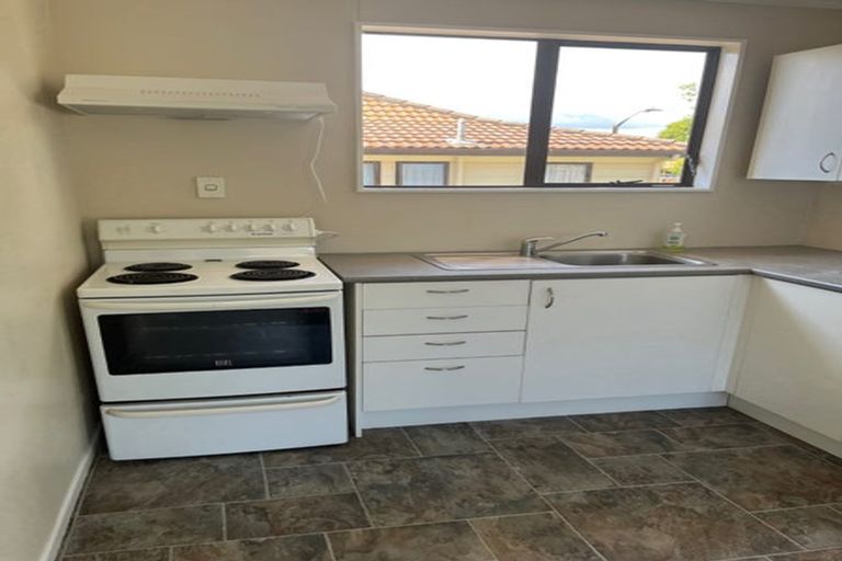 Photo of property in 1/30 Borich Road, Sunnyvale, Auckland, 0612