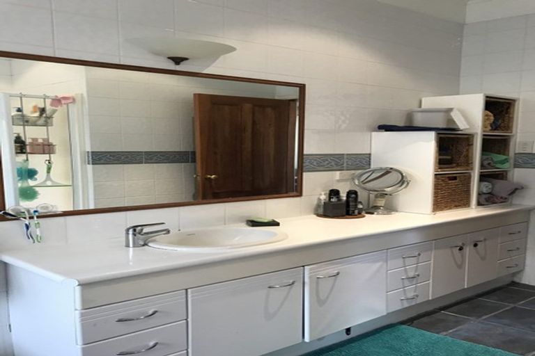 Photo of property in 51a Rex Street, Miramar, Wellington, 6022