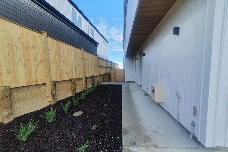 Photo of property in 38 Kea Road, Silverdale, 0932