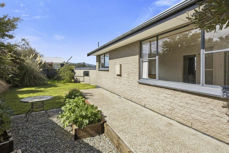 Photo of property in 156 Brockville Road, Brockville, Dunedin, 9011