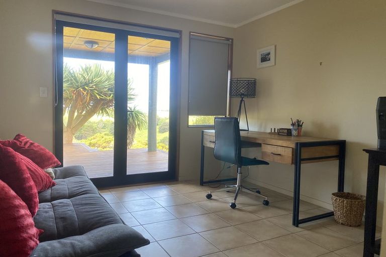 Photo of property in 67 Walu Lane, Matapouri, Whangarei, 0173