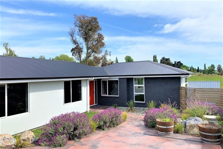 Photo of property in 75 Mapua Drive, Mapua, 7005