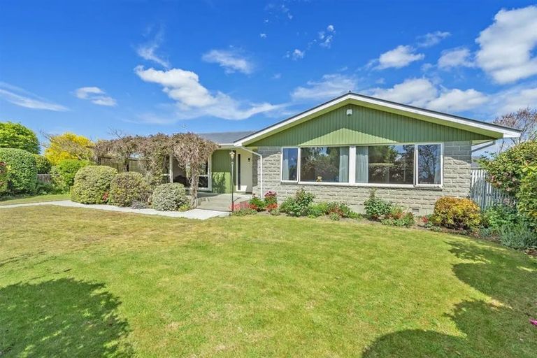 Photo of property in 14 Pound Road, Leeston, 7632