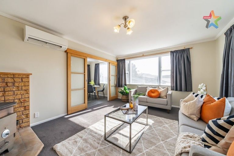 Photo of property in 21 Robson Street, Stokes Valley, Lower Hutt, 5019