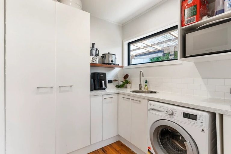 Photo of property in 19 Japonica Drive, Beach Haven, Auckland, 0626