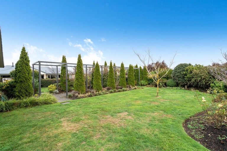 Photo of property in 24 Carrington Drive, Carterton, 5713