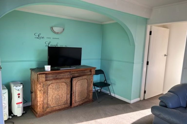 Photo of property in Aroha Apartments, 222 The Terrace, Wellington Central, Wellington, 6011