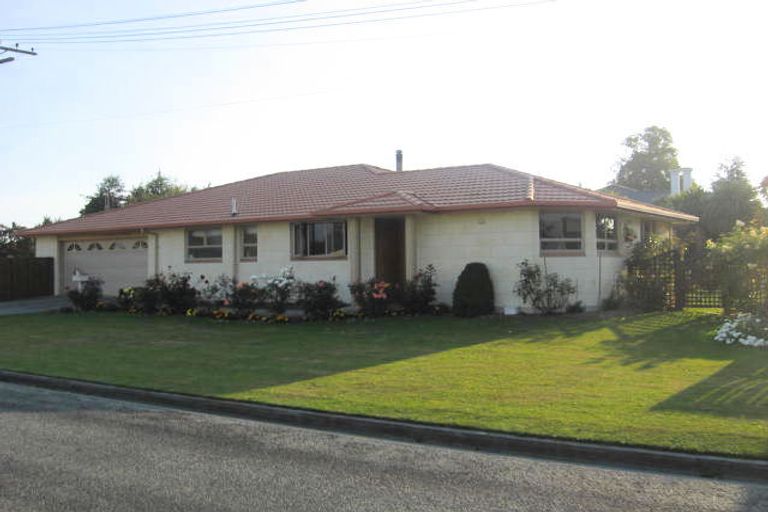 Photo of property in 66 Rayner Street North, Temuka, 7920