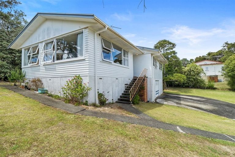 Photo of property in 37 Linwood Avenue, Forrest Hill, Auckland, 0620