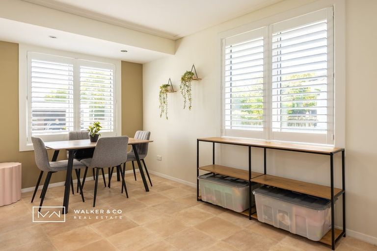 Photo of property in 31 Royal Street, Upper Hutt Central, Upper Hutt, 5018