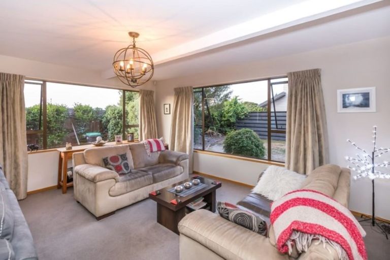 Photo of property in 36 Sefton Street, Belfast, Christchurch, 8051