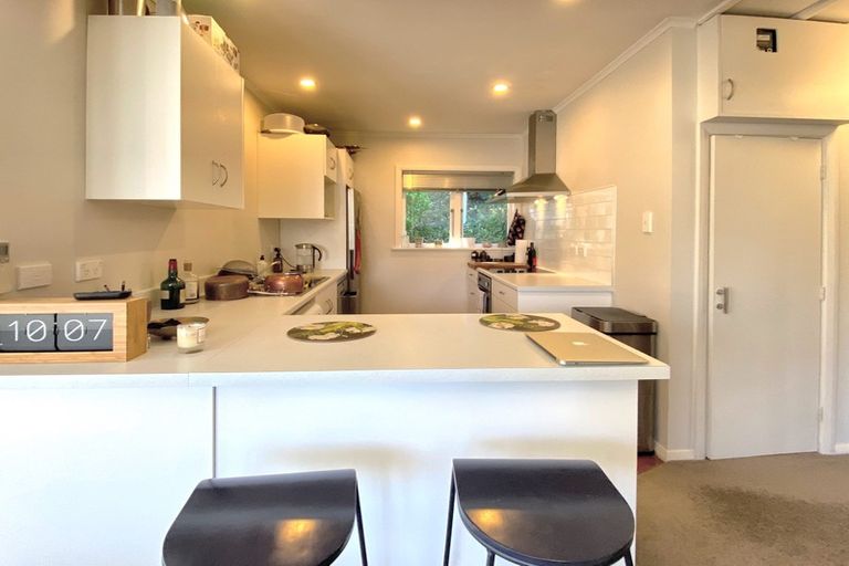 Photo of property in 3 Vautier Avenue, Wadestown, Wellington, 6012