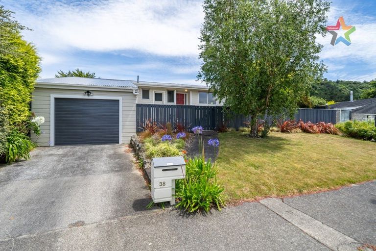 Photo of property in 38 Discovery Drive, Whitby, Porirua, 5024