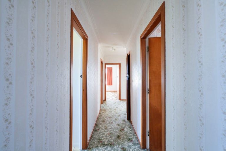 Photo of property in 6 Braemar Street, Kew, Invercargill, 9812