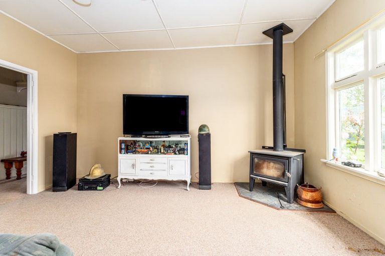 Photo of property in 83 Cox Street, Geraldine, 7930