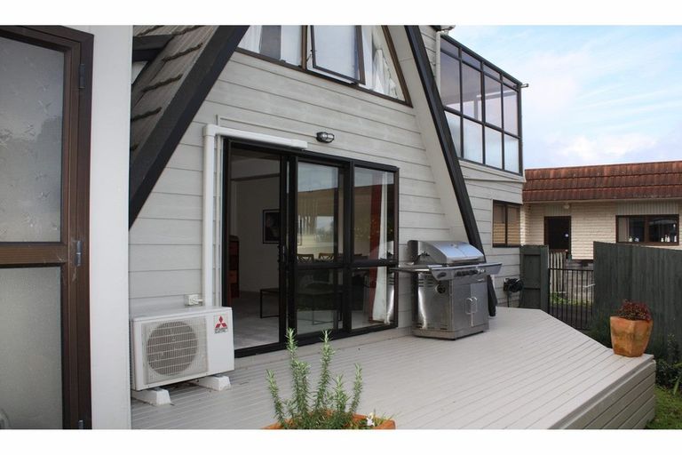 Photo of property in 12 Eureka Place, Parahaki, Whangarei, 0112