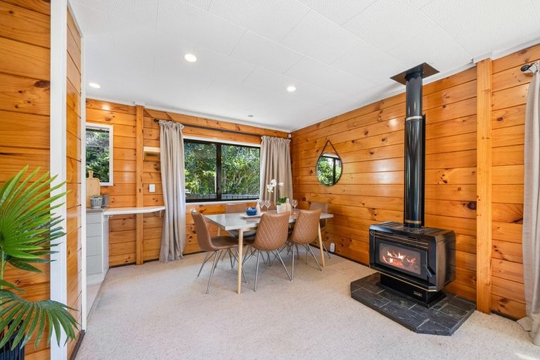 Photo of property in 31 Dale Road, Raumati South, Paraparaumu, 5032