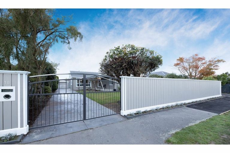 Photo of property in 18 Everest Street, Burnside, Christchurch, 8053