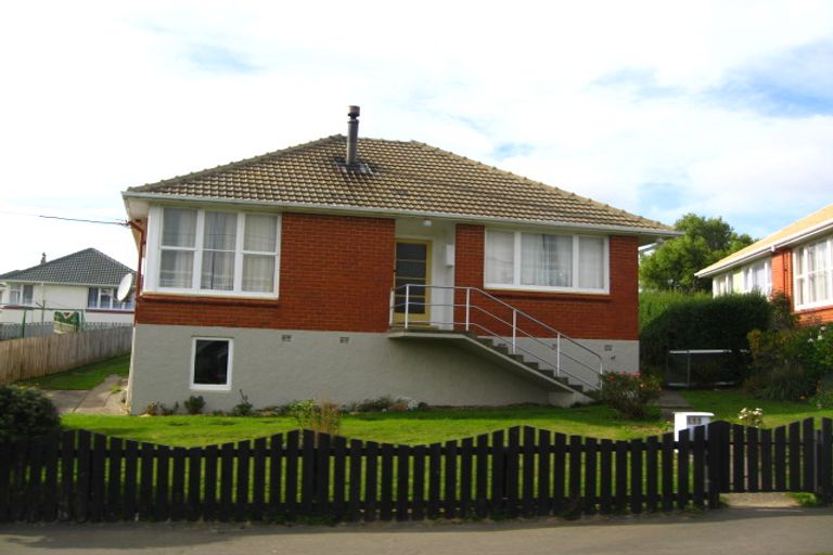 Photo of property in 111 Caldwell Street, Brockville, Dunedin, 9011