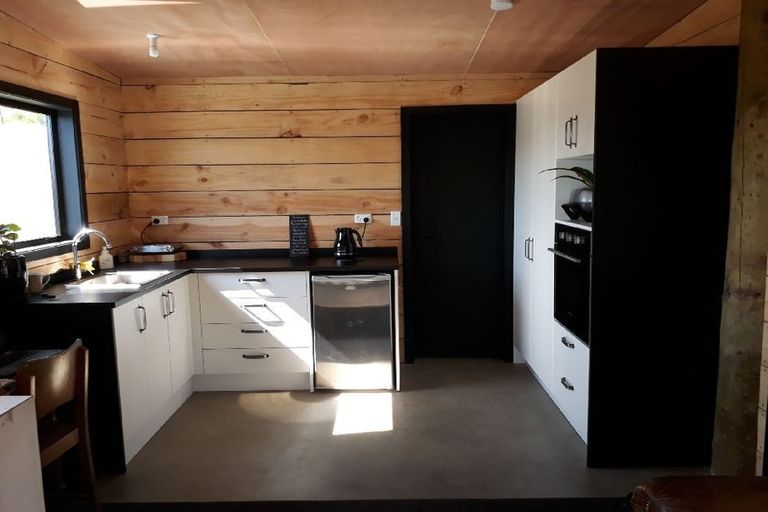 Photo of property in 7 Tiwarawara Lane, Puketotara, Te Awamutu, 3876