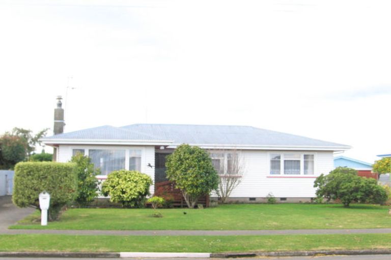 Photo of property in 64 Wycliffe Street, Onekawa, Napier, 4110