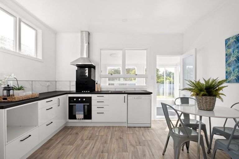 Photo of property in 17 Hunter Street, Te Hapara, Gisborne, 4010