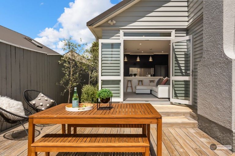 Photo of property in 77 Pilmuir Street, Hutt Central, Lower Hutt, 5010