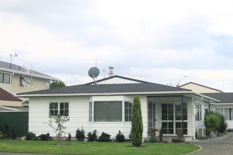 Photo of property in 16a Lannie Place, Greenmeadows, Napier, 4112