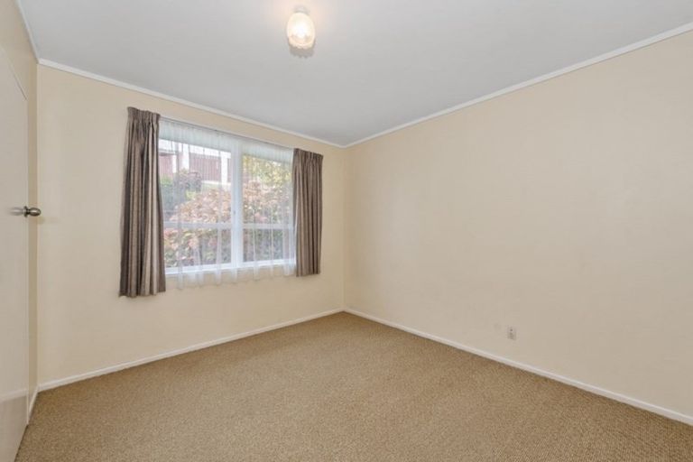 Photo of property in 53 Resthill Crescent, Glenview, Hamilton, 3206