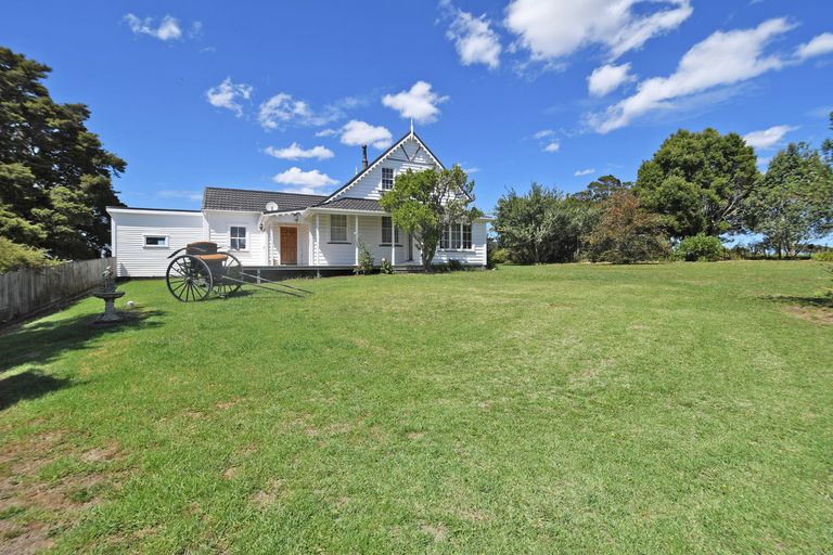 Photo of property in 2214 State Highway 1, Kaiwaka, 0573