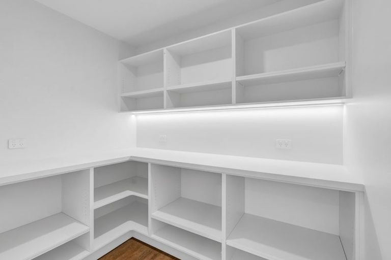 Photo of property in 11a James Drive, Bell Block, New Plymouth, 4312