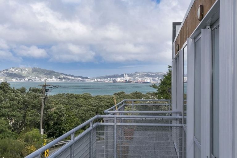 Photo of property in 20/2 Onslow Road, Khandallah, Wellington, 6035