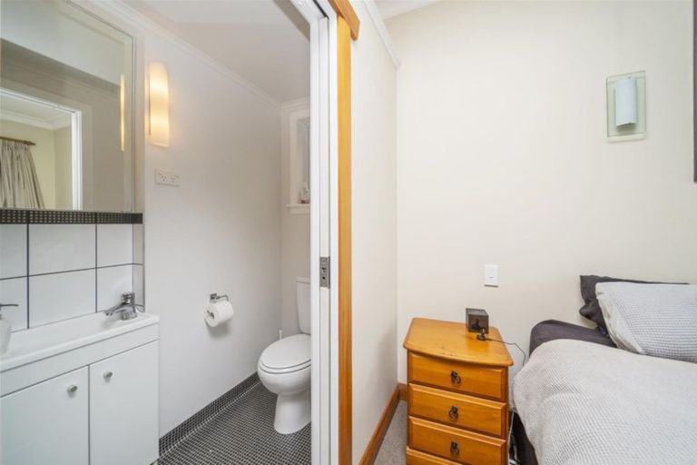 Photo of property in 4 Grant Vc Street, Hawera, 4610