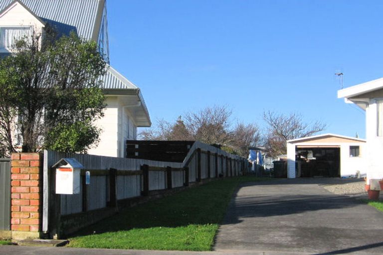 Photo of property in 28 Gemini Avenue, Milson, Palmerston North, 4414