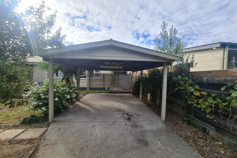 Photo of property in 65a Queen Road, Bellevue, Tauranga, 3110