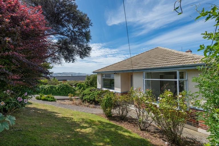 Photo of property in 149 Easther Crescent, Kew, Dunedin, 9012